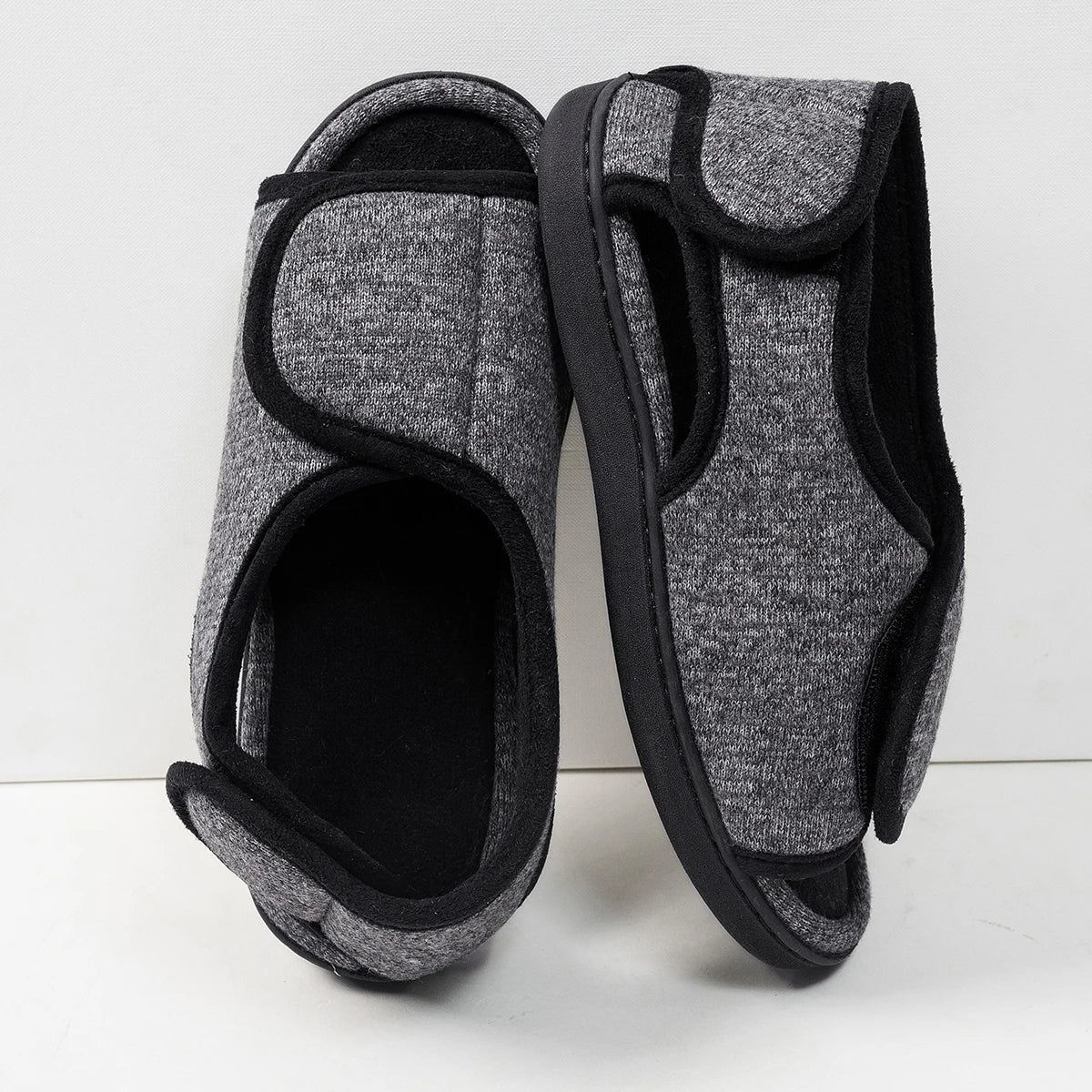 Comfortable winter slippers made of memory foam